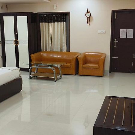 Ananya'S Nana Nani Homes Phase 3 Coimbatore Exterior foto